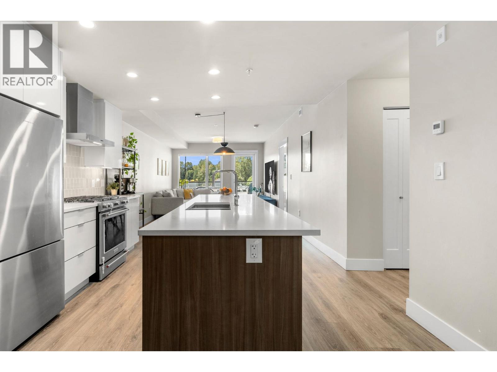 302 1496 Charlotte Road, North Vancouver, British Columbia V7J 0C9 - Photo 12 - R3033303