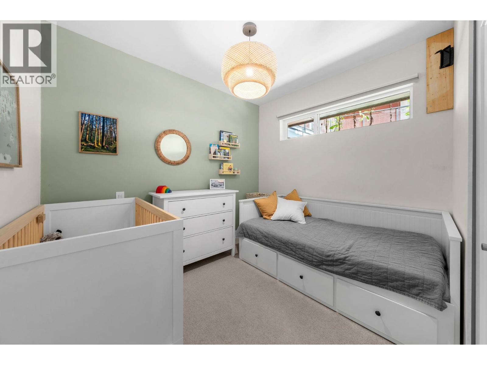 302 1496 Charlotte Road, North Vancouver, British Columbia V7J 0C9 - Photo 4 - R3033303