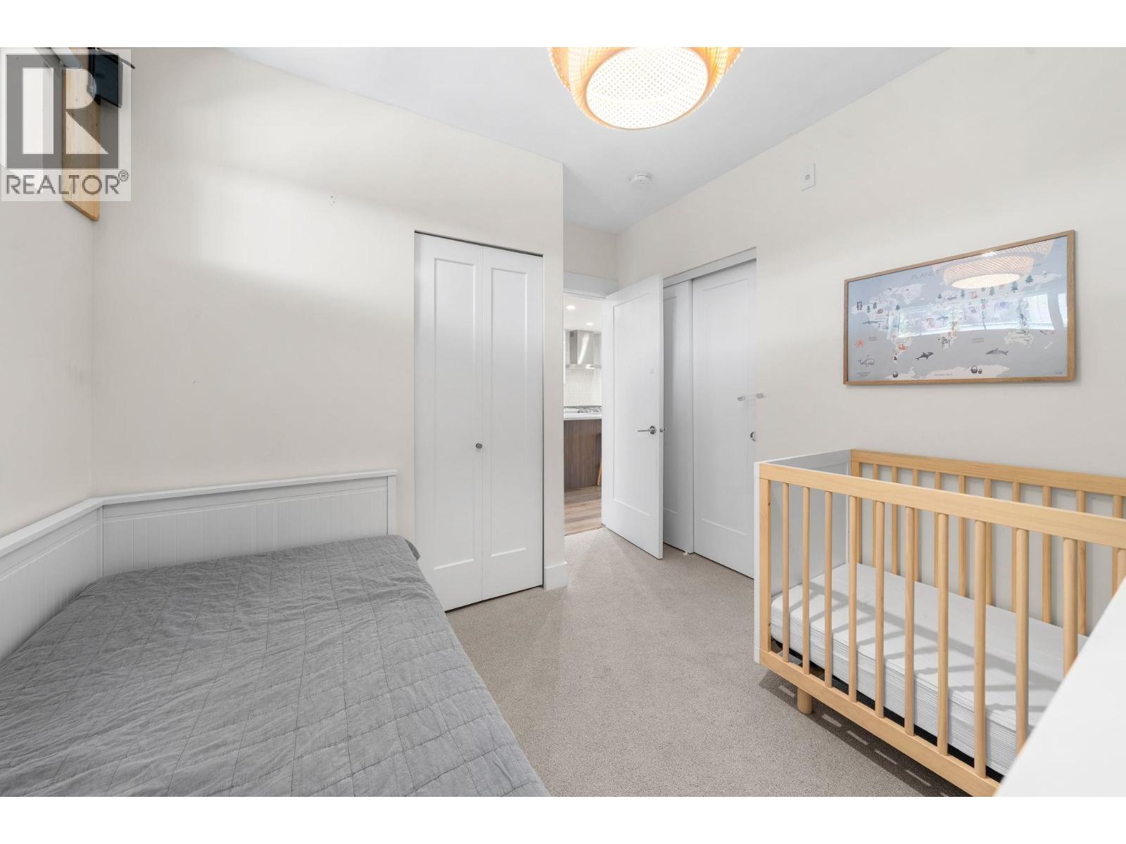 302 1496 Charlotte Road, North Vancouver, British Columbia V7J 0C9 - Photo 5 - R3033303