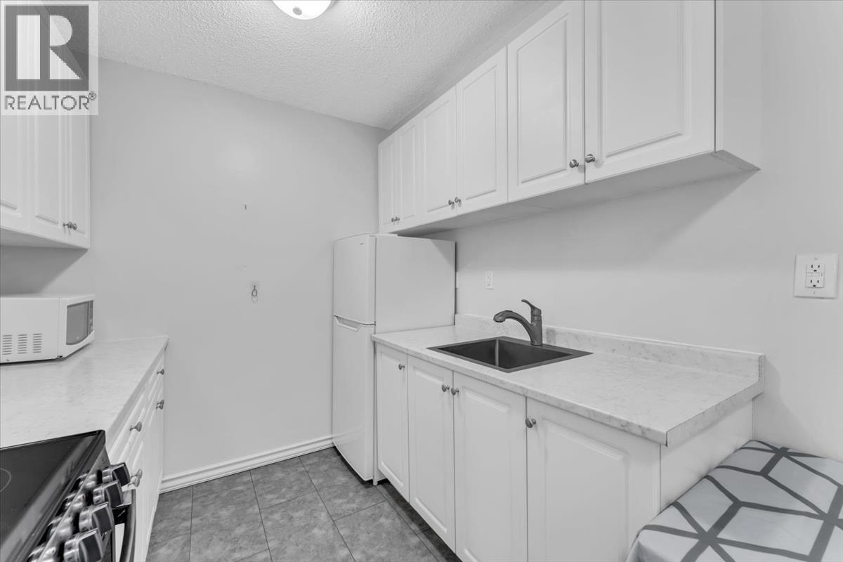 Property at 208 7220 LINDSAY ROAD image 5