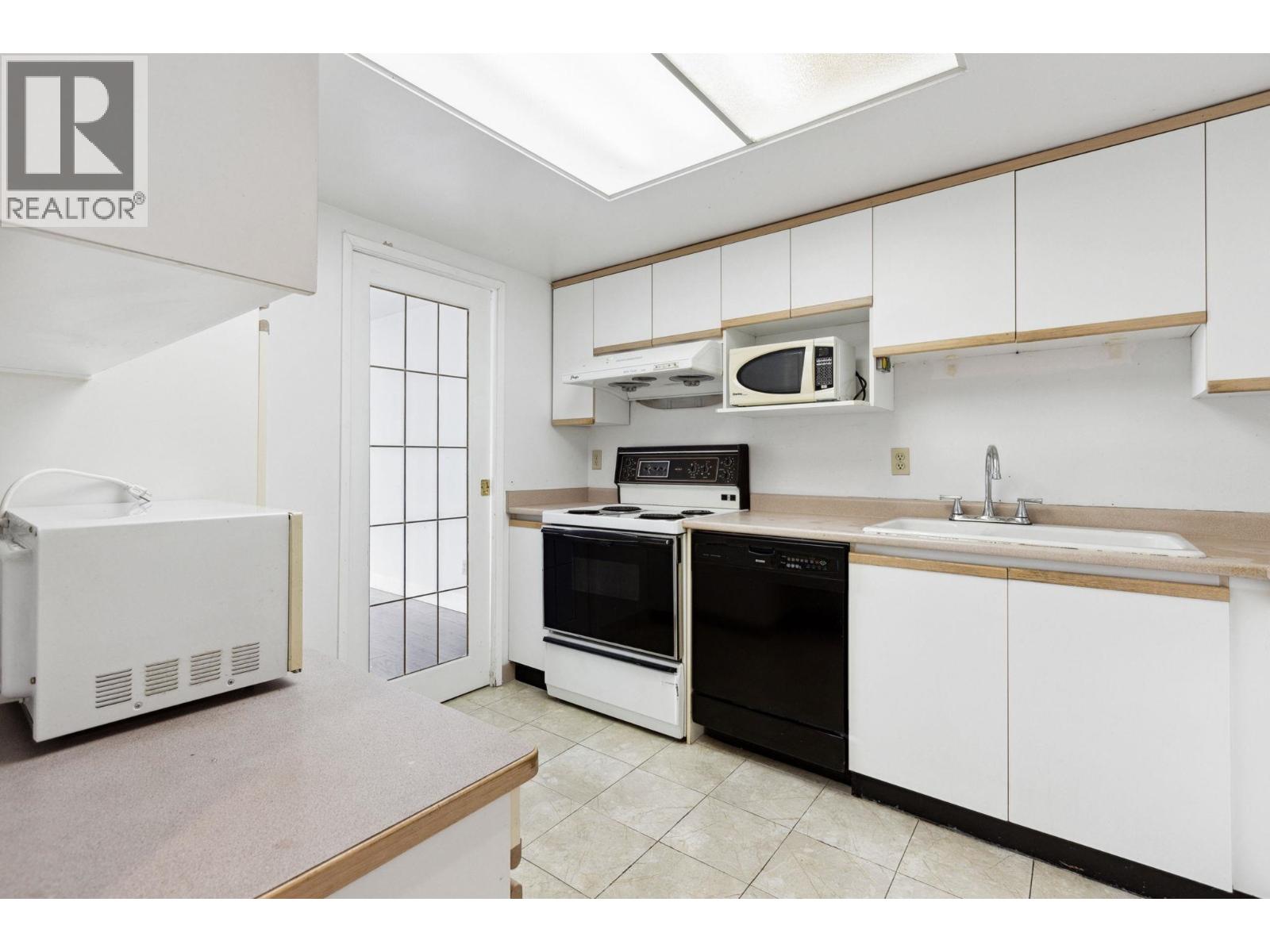 904 4350 Beresford Street, Burnaby, British Columbia  V5H 4K9 - Photo 18 - R3033324