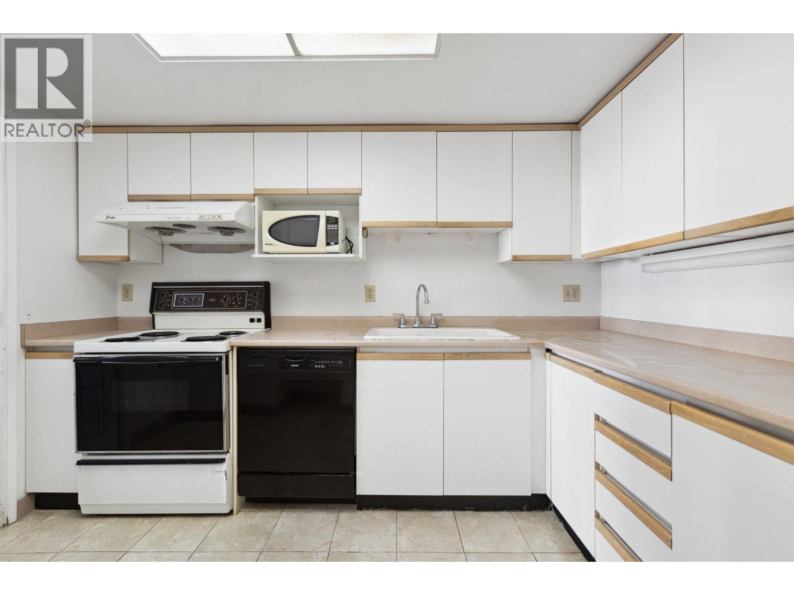 904 4350 Beresford Street, Burnaby, British Columbia  V5H 4K9 - Photo 19 - R3033324