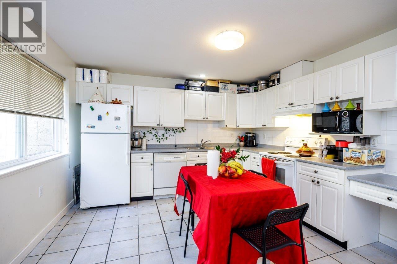 1224 E 14th Street, North Vancouver, British Columbia  V7J 1K2 - Photo 25 - R3033307