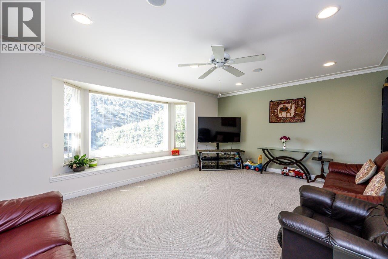 1224 E 14th Street, North Vancouver, British Columbia  V7J 1K2 - Photo 8 - R3033307