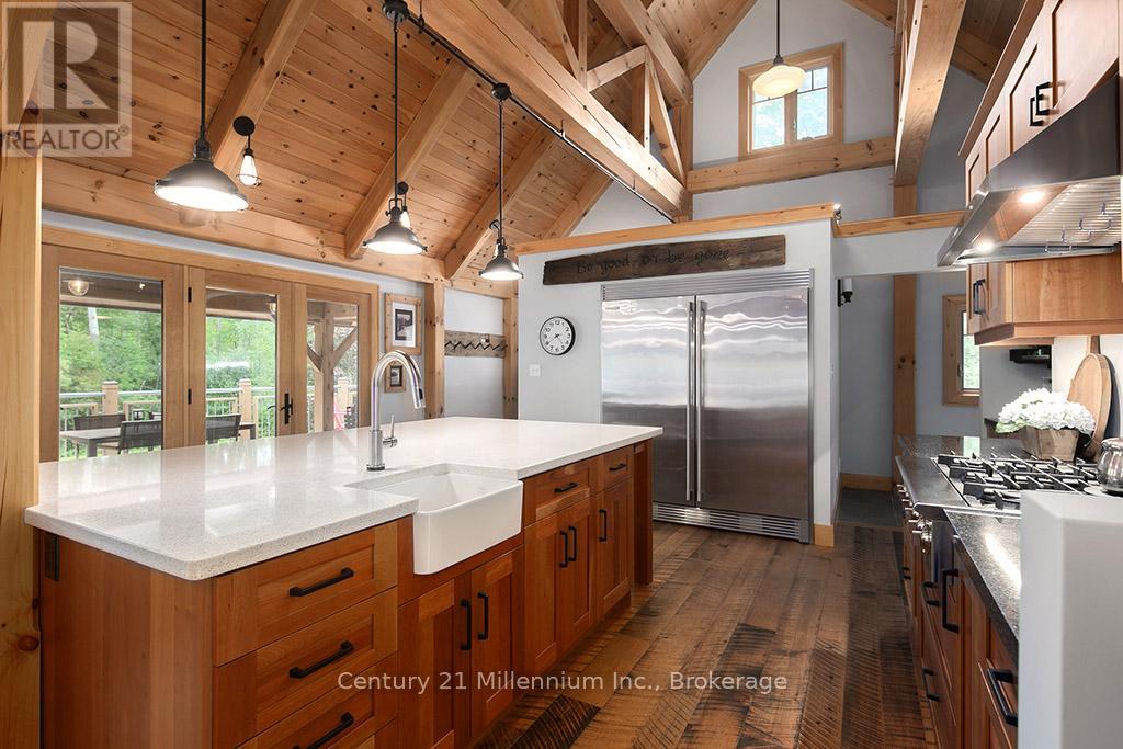 6 Forest Path, Clearview, Ontario  L9Y 3Y9 - Photo 11 - S12324683