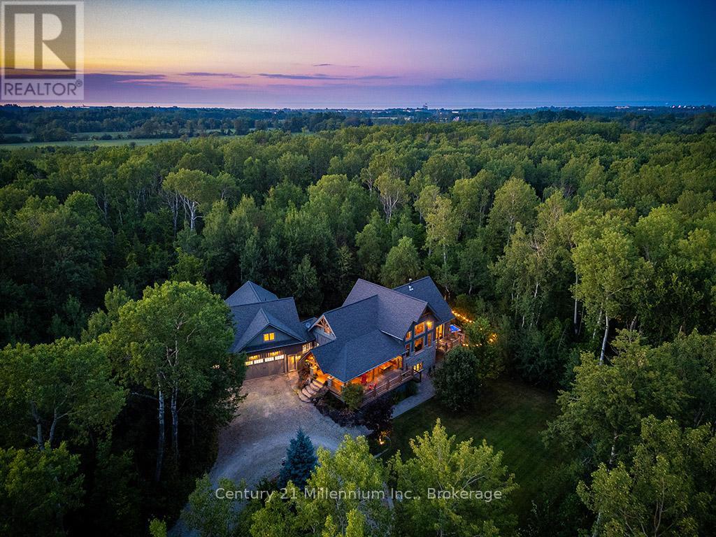 6 Forest Path, Clearview, Ontario  L9Y 3Y9 - Photo 3 - S12324683