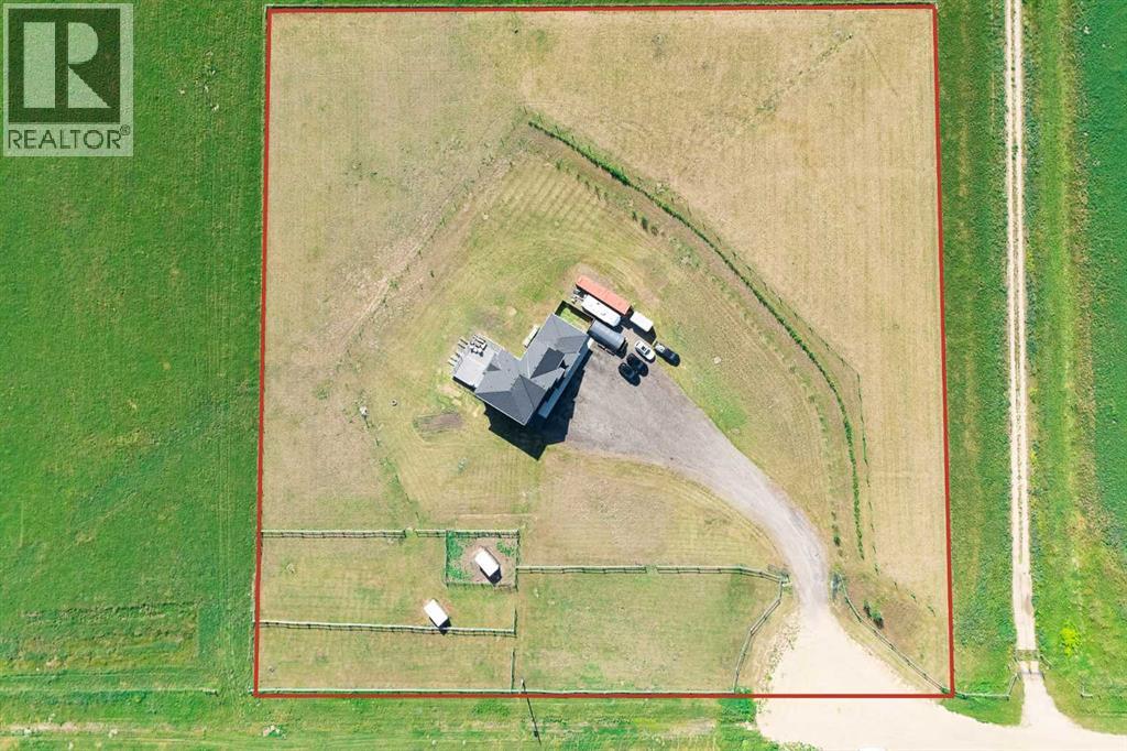 263119 Range Road 281, Rural Rocky View County, Alberta  T4A 1J6 - Photo 4 - A2239420