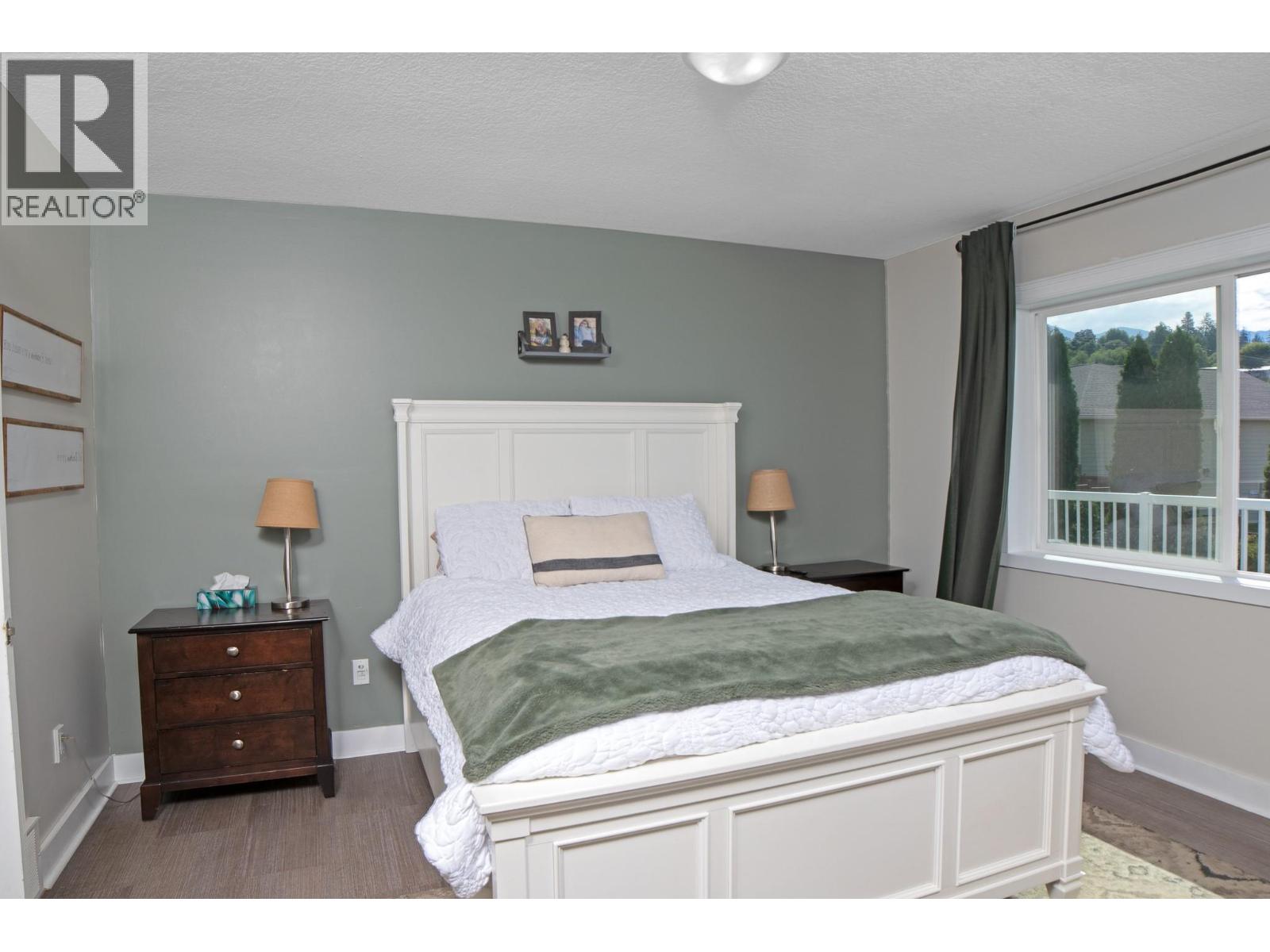 908 Purcell Crescent, Creston, British Columbia  V0B 1G3 - Photo 6 - 10358177