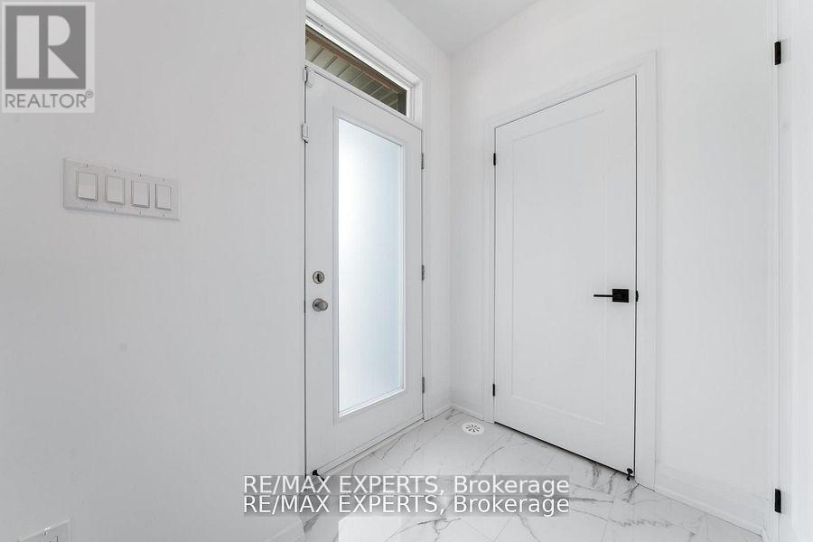 Property at 13 SHATNER TURNABOUT CRESCENT image 3