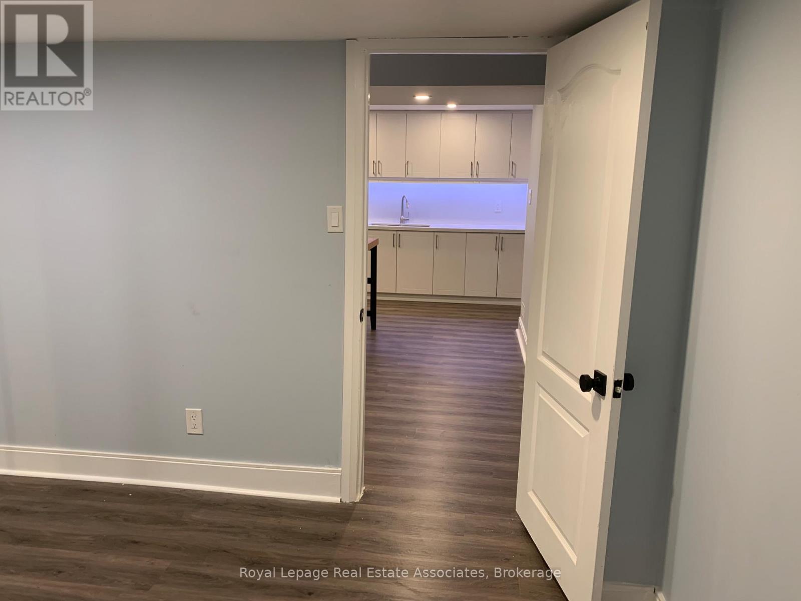 (Lower) - 114 Sail Crescent, Vaughan, Ontario  L6A 2Z1 - Photo 18 - N12324458