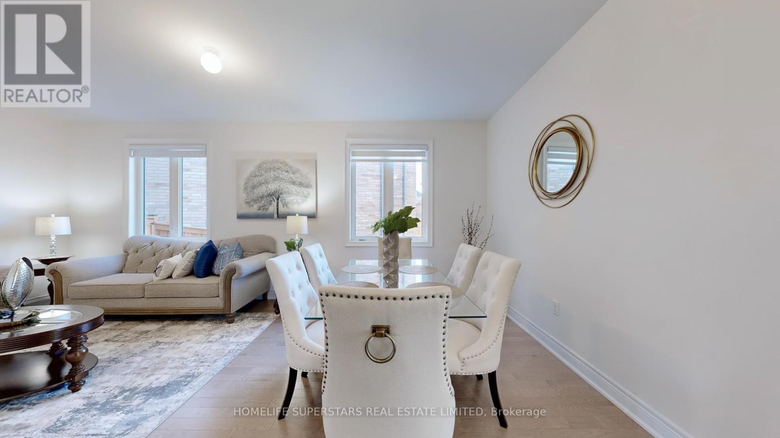 Property at 28 GREAT RAILWAY COURT image 5
