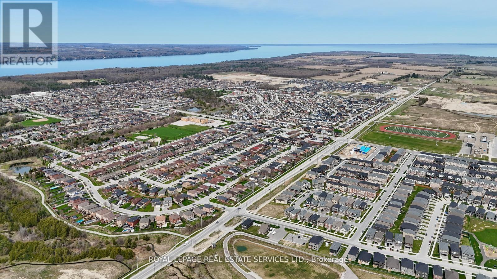 211 - 10 Culinary Lane, Barrie, Ontario  L9J 0K2 - Photo 45 - S12324553