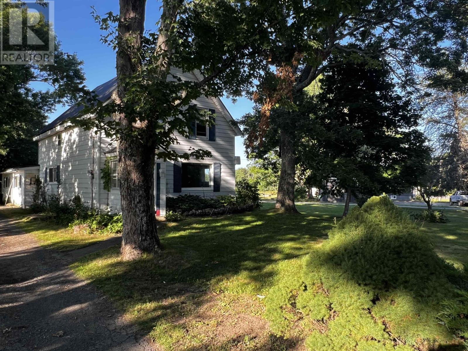 Property at 235 Thorburn Road image 5
