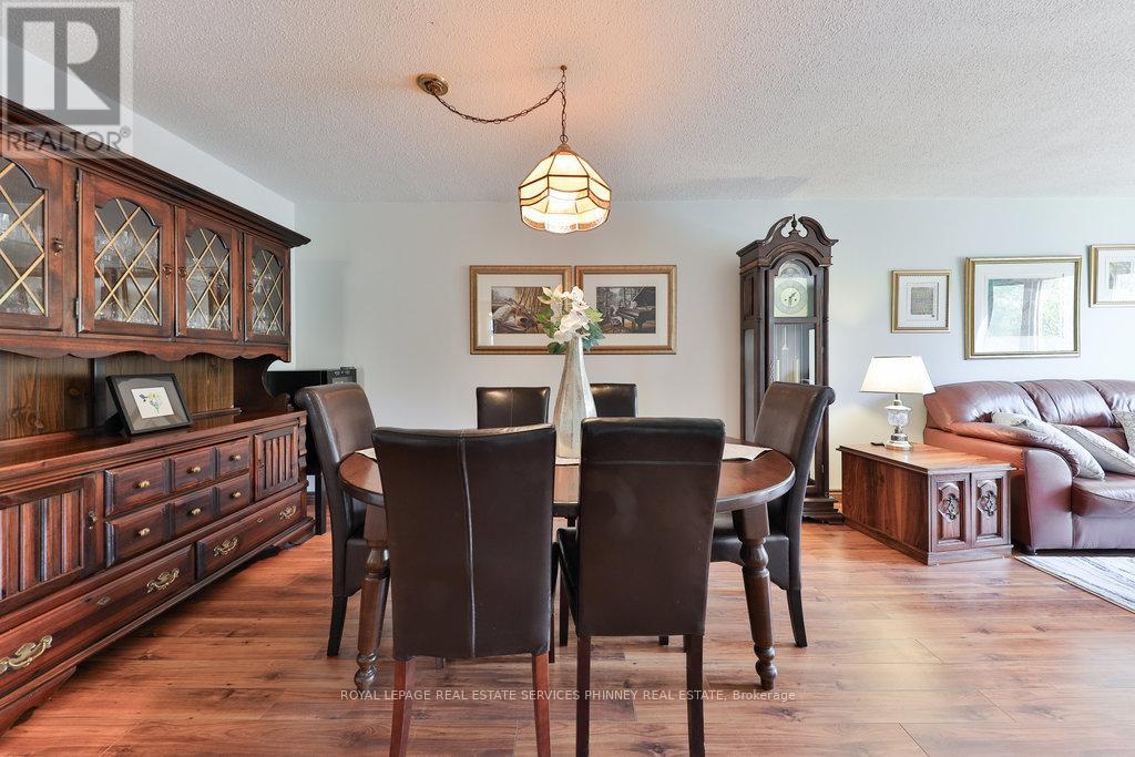 2420 Mainroyal Street, Mississauga, Ontario  L5L 1C9 - Photo 11 - W12324536