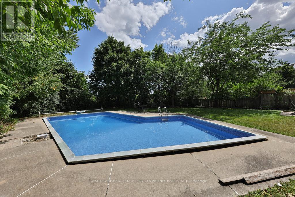 2420 Mainroyal Street, Mississauga, Ontario  L5L 1C9 - Photo 29 - W12324536
