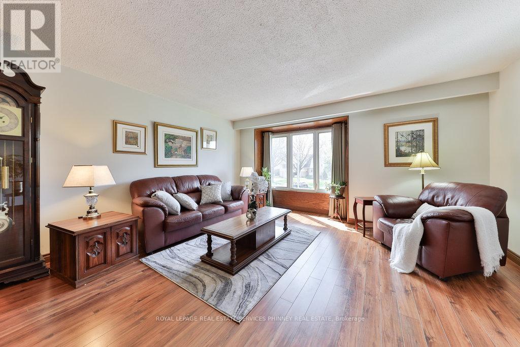 2420 Mainroyal Street, Mississauga, Ontario  L5L 1C9 - Photo 6 - W12324536