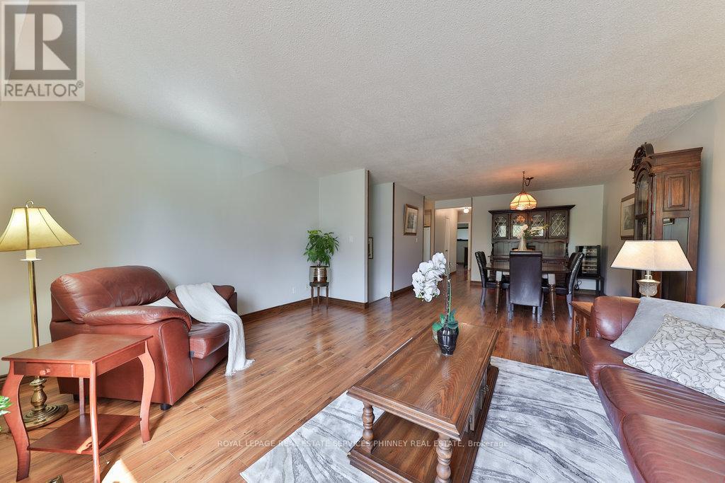 2420 Mainroyal Street, Mississauga, Ontario  L5L 1C9 - Photo 9 - W12324536