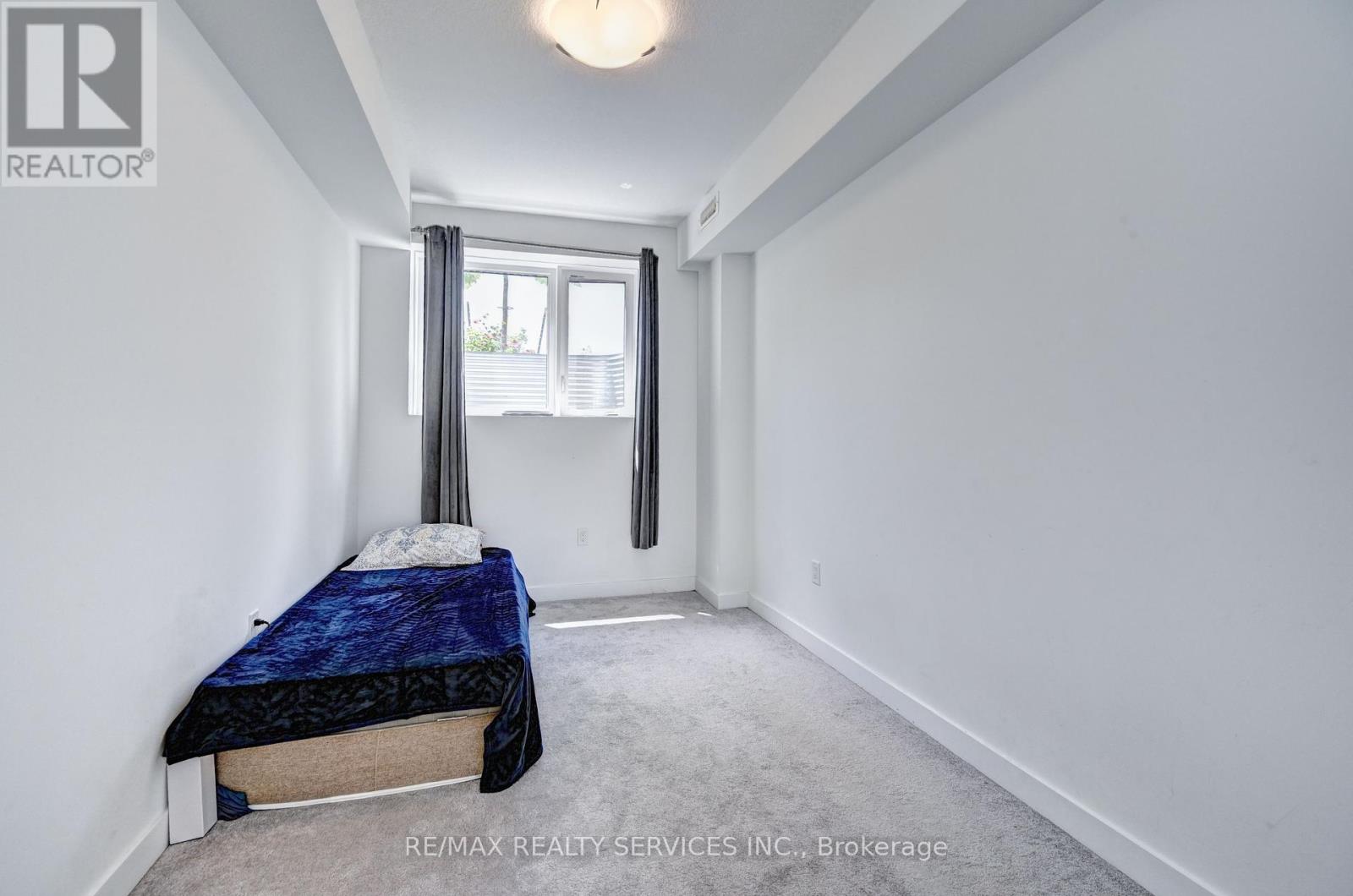 B9 - 10 Palace Street, Kitchener, Ontario  N3E 0J3 - Photo 37 - X12324485