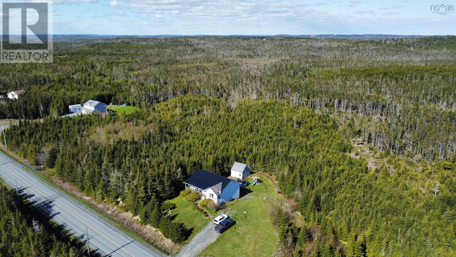 271 Leslie Road, East Lawrencetown, Nova Scotia  B2Z 1T4 - Photo 34 - 202512218