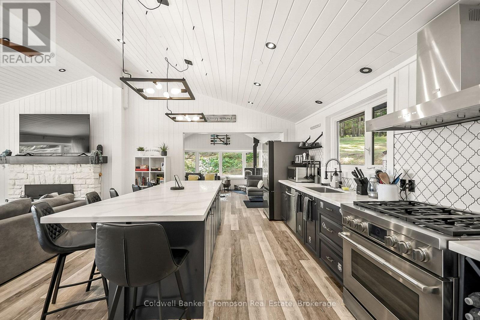 179 Hoths Lane, Huntsville, Ontario  P0B 1L0 - Photo 45 - X12324699