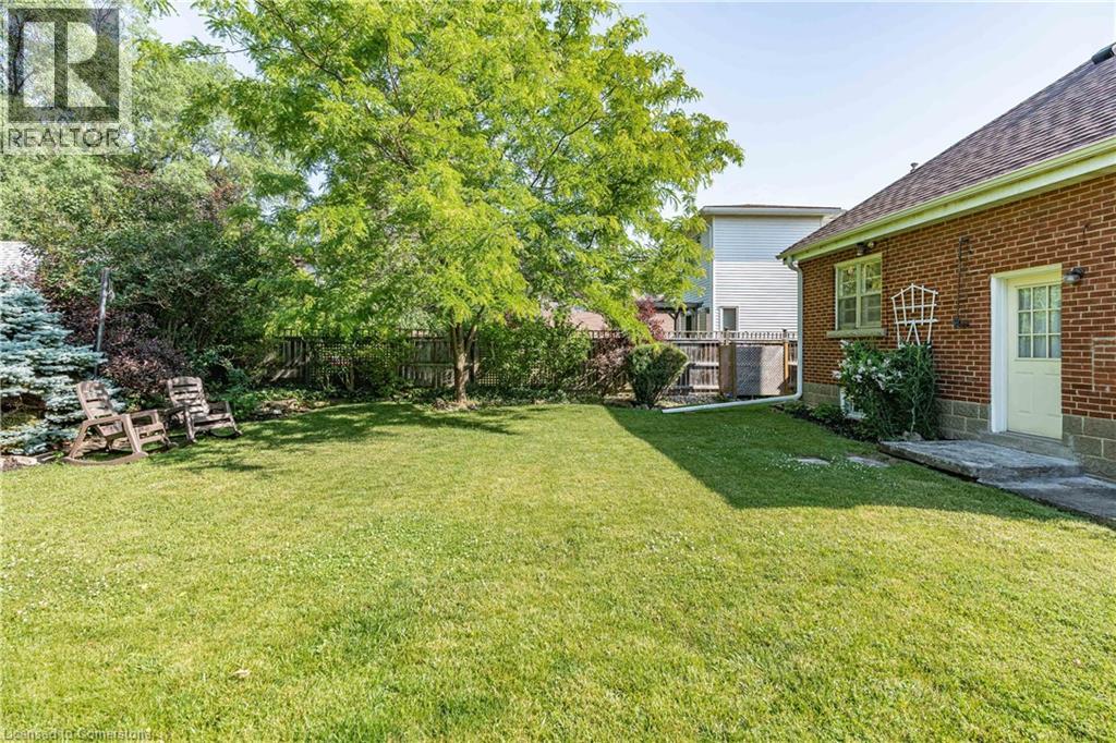 55 East Street N, Dundas, Ontario  L9H 1P2 - Photo 34 - 40757421