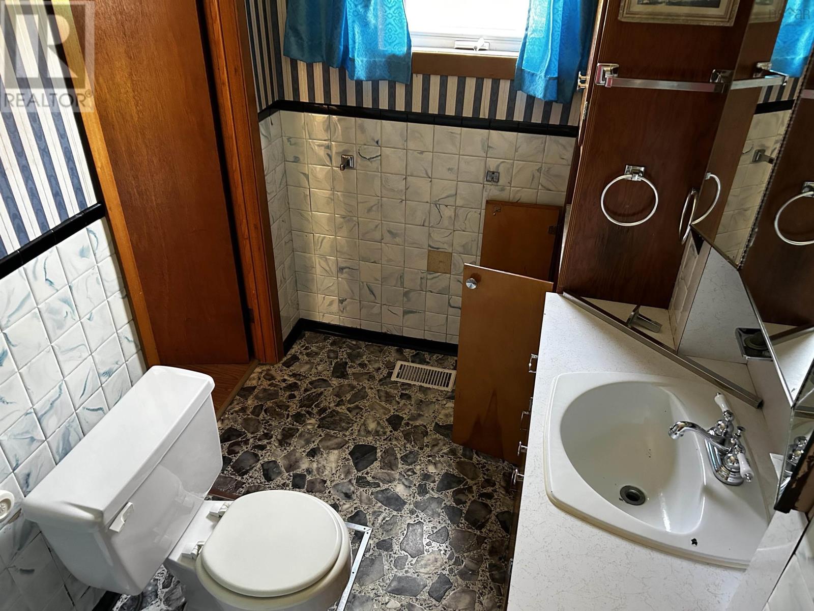 36 Lent Road, Weymouth North, Nova Scotia  B0W 3T0 - Photo 18 - 202519640
