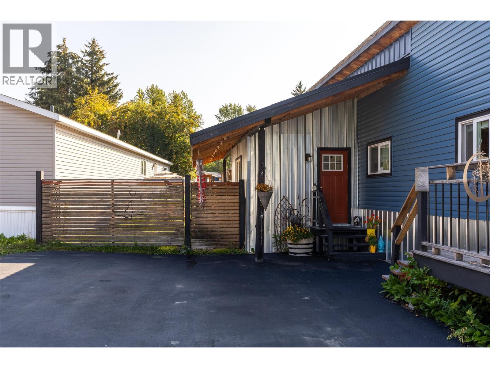 60 Cokato Road Unit# D9, Fernie, British Columbia  V0B 1M4 - Photo 5 - 10358242