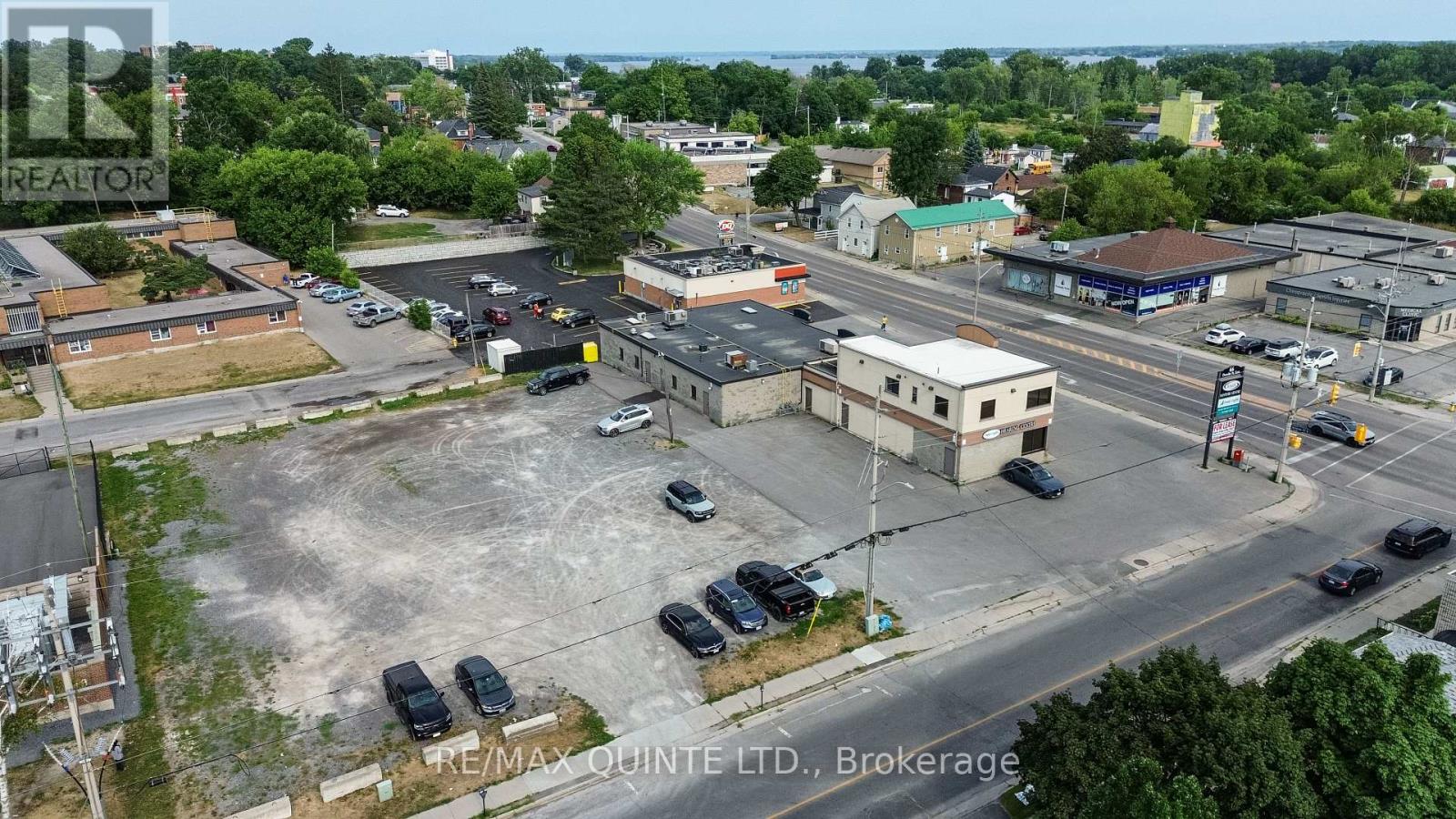 B - 66 Dundas Street E, Belleville, Ontario  K8N 1C1 - Photo 12 - X12324772