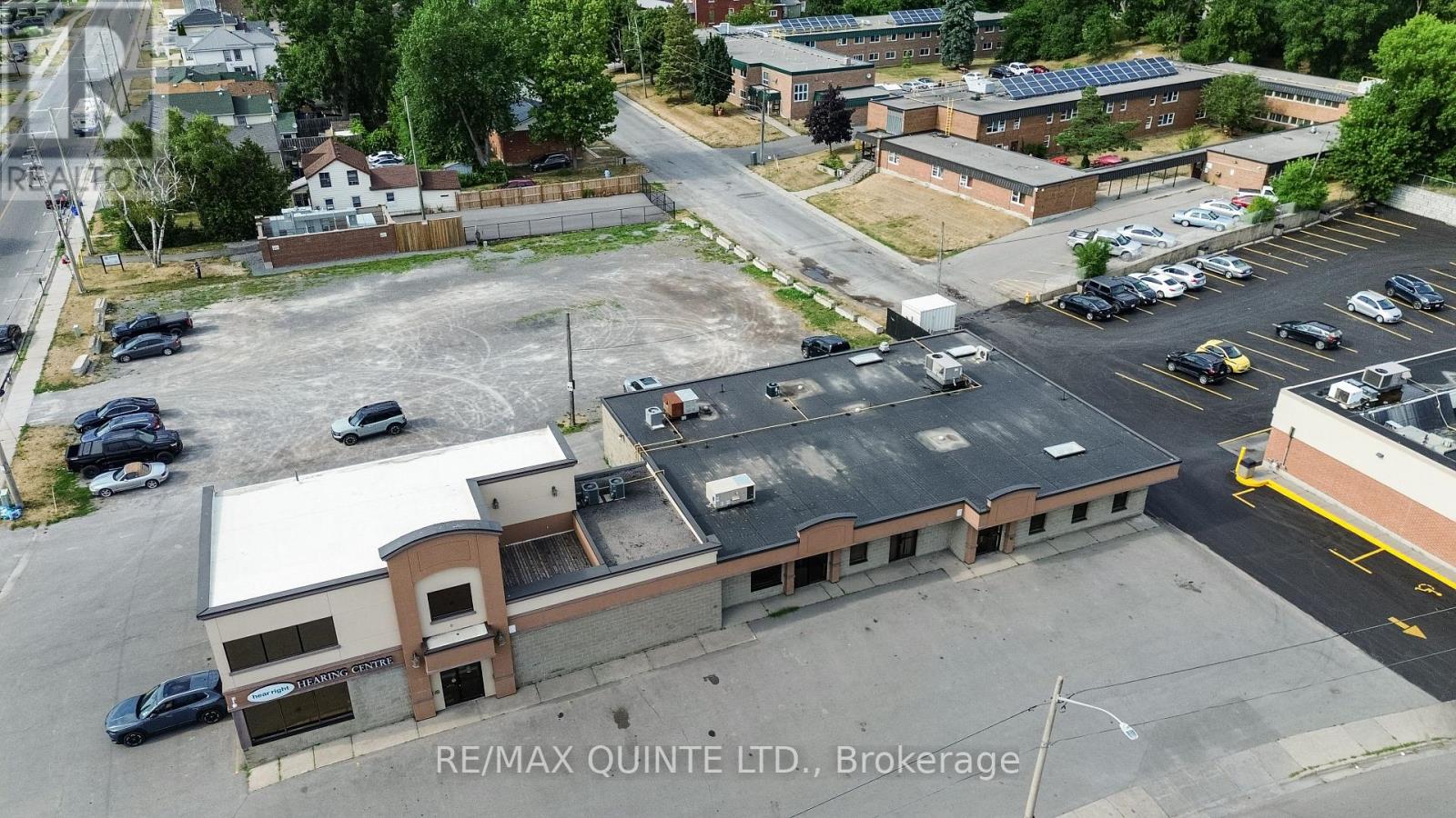 B - 66 Dundas Street E, Belleville, Ontario  K8N 1C1 - Photo 5 - X12324772