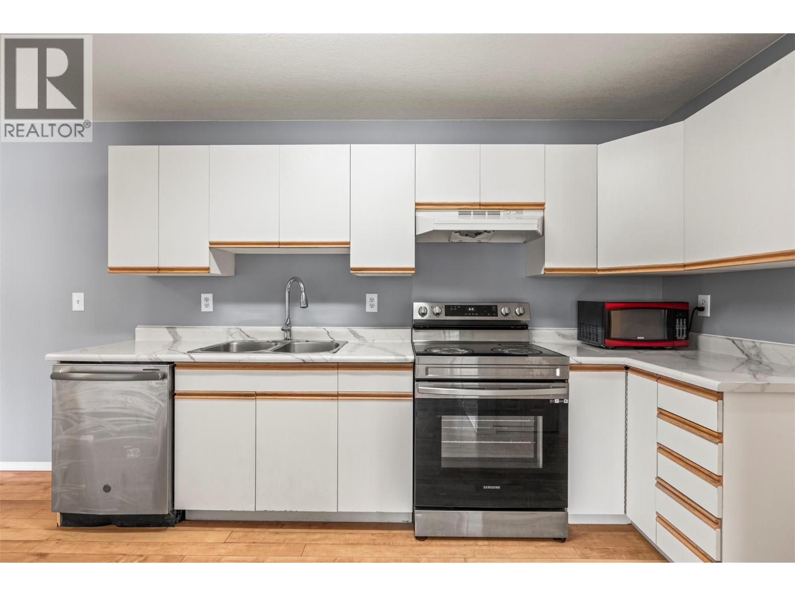 Property at 3802 25 Avenue Unit# 101 image 5