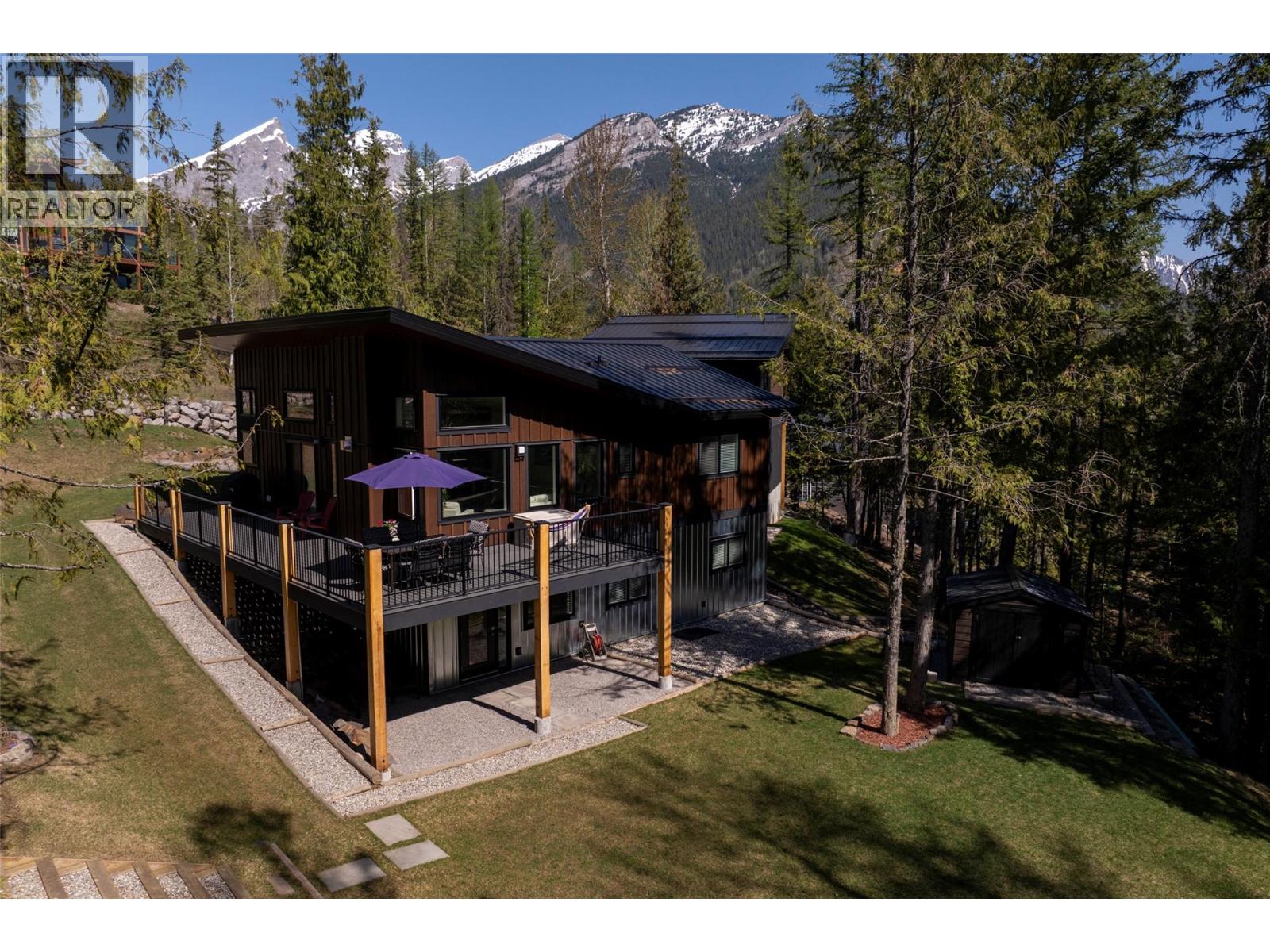 9 Lodge Trail Lane, Fernie, British Columbia  V0B 1M5 - Photo 17 - 10358296
