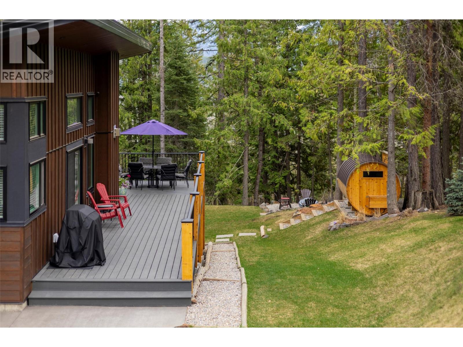 9 Lodge Trail Lane, Fernie, British Columbia  V0B 1M5 - Photo 8 - 10358296