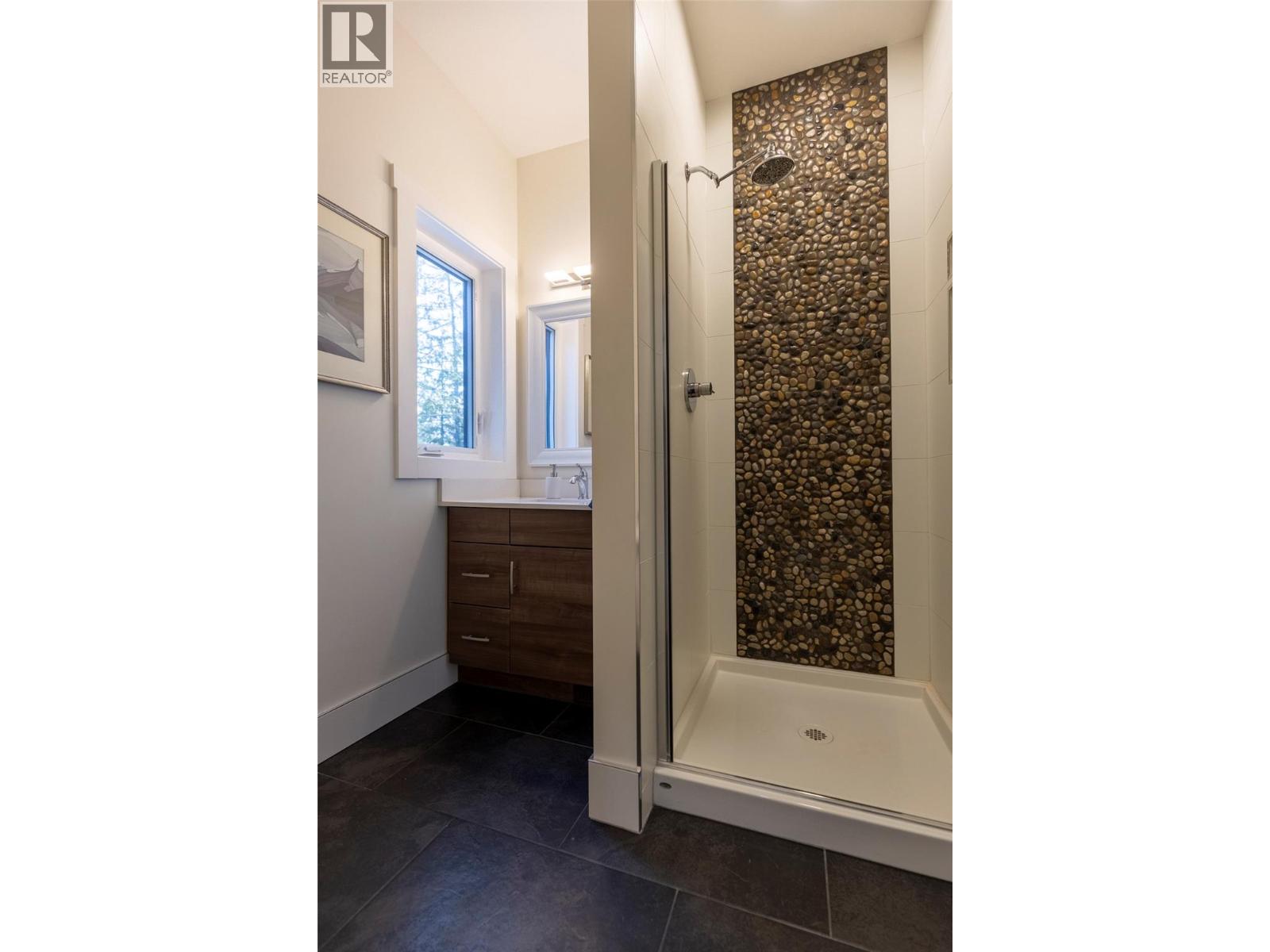 9 Lodge Trail Lane, Fernie, British Columbia  V0B 1M5 - Photo 46 - 10358296