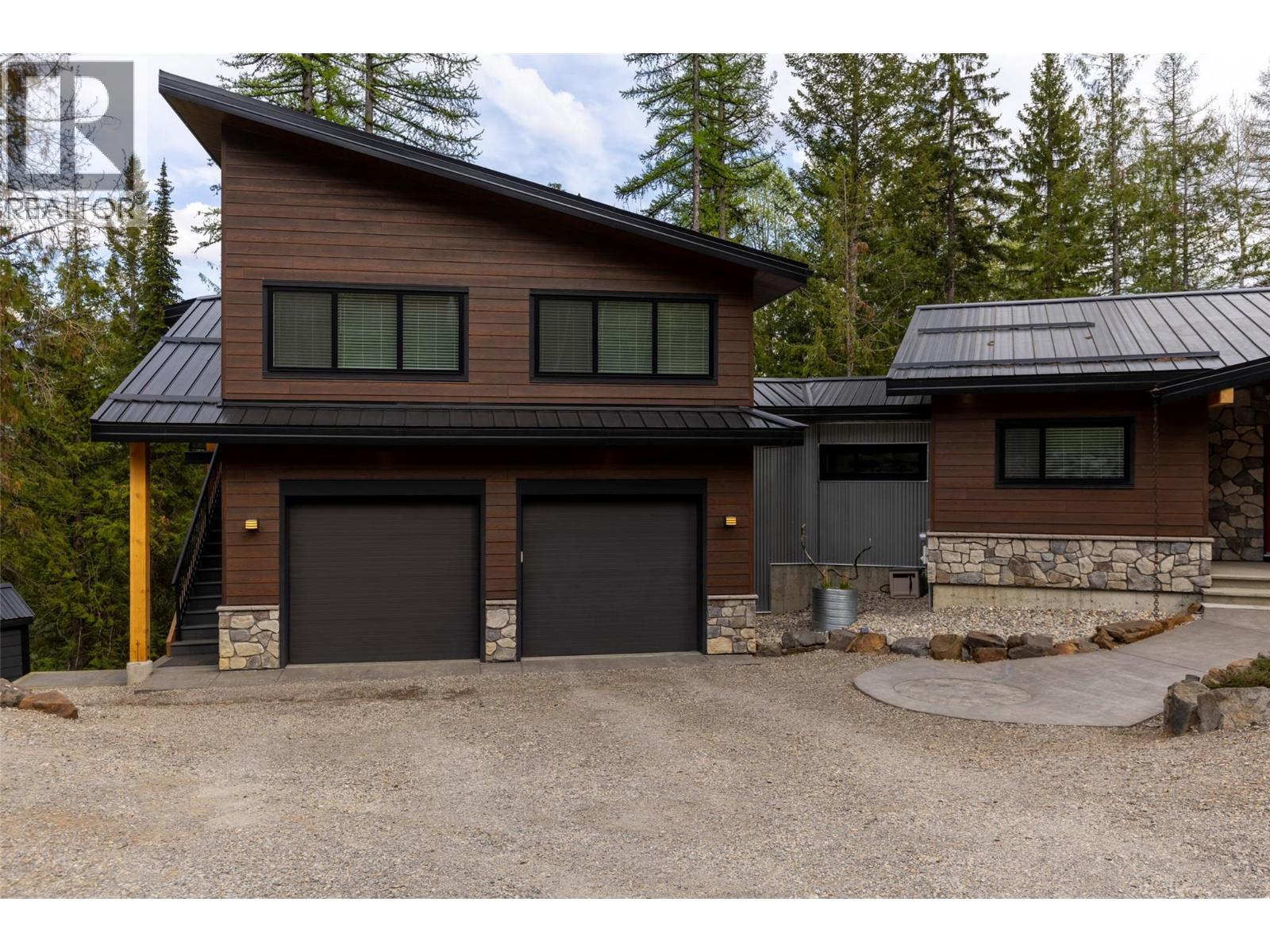 9 Lodge Trail Lane, Fernie, British Columbia  V0B 1M5 - Photo 5 - 10358296