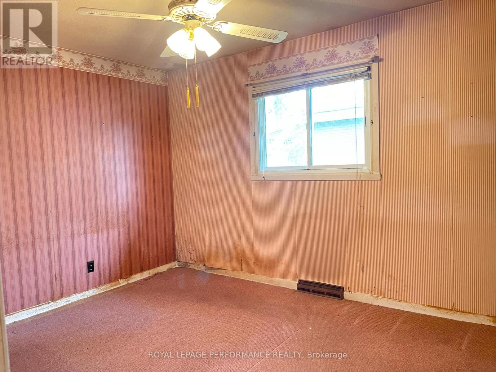 635 Hamilton Crescent E, Cornwall, Ontario  K6H 5N5 - Photo 8 - X12324771