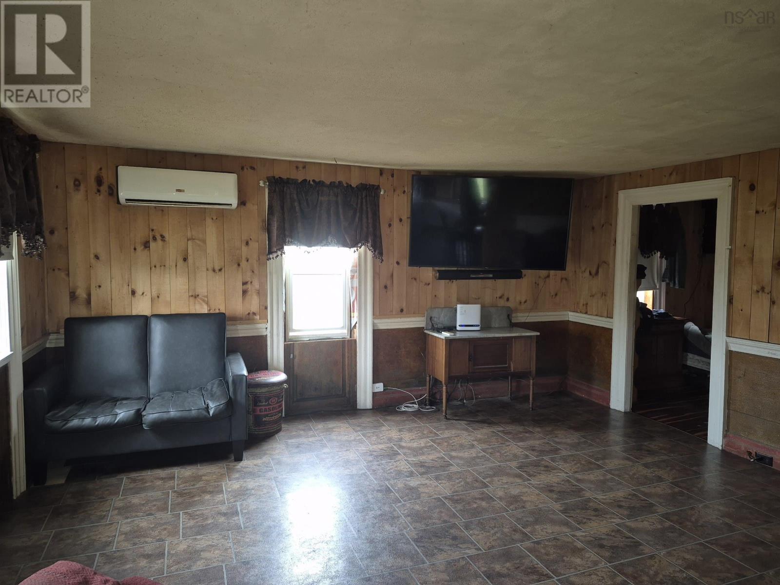 1052 New Cumberland Road, Lake Centre, Nova Scotia  B0R 1G0 - Photo 15 - 202511672