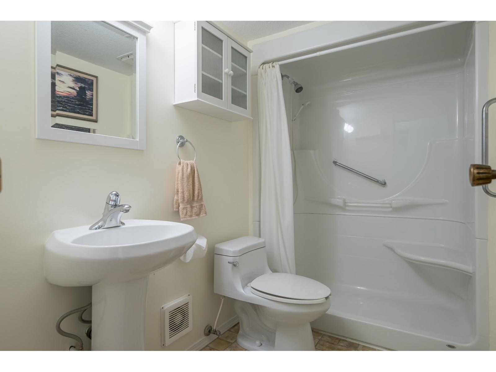 102 2853 Bourquin Crescent, Abbotsford, British Columbia  V2S 6H6 - Photo 24 - R3032382
