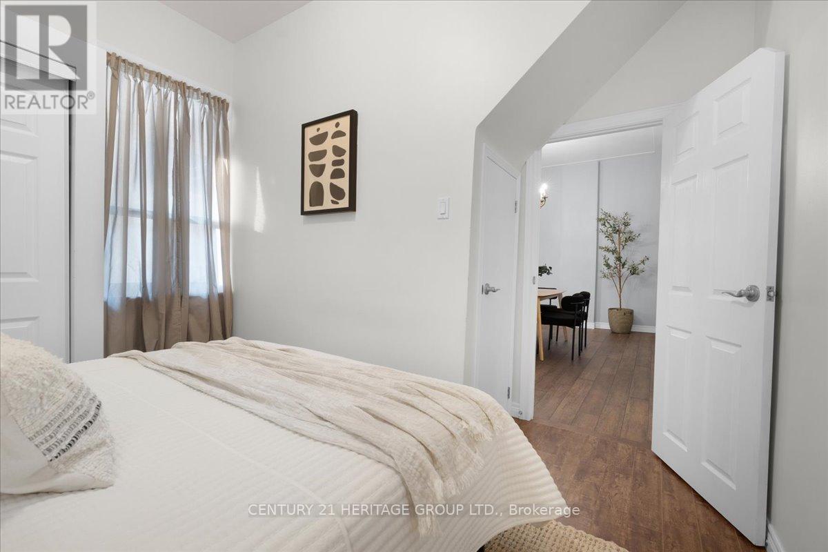 263 Mary Street, Hamilton, Ontario  L8L 4W2 - Photo 27 - X12324635