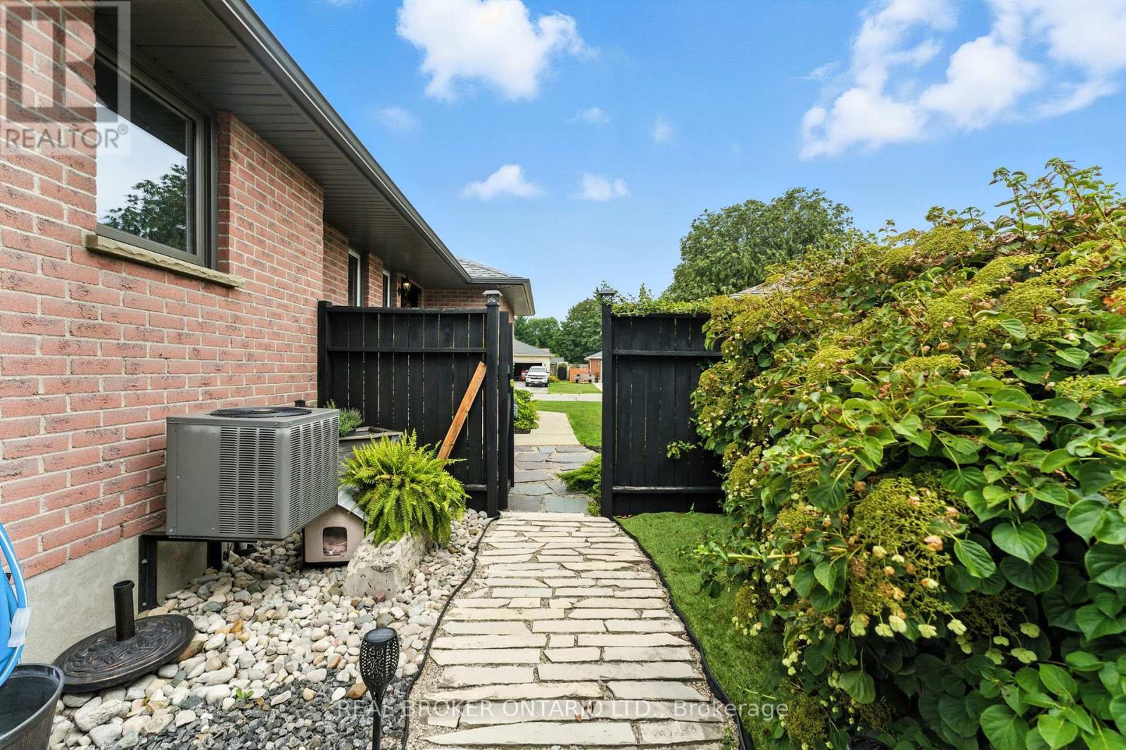 153 Fath Avenue, Aylmer, Ontario  N5H 3E2 - Photo 31 - X12324652