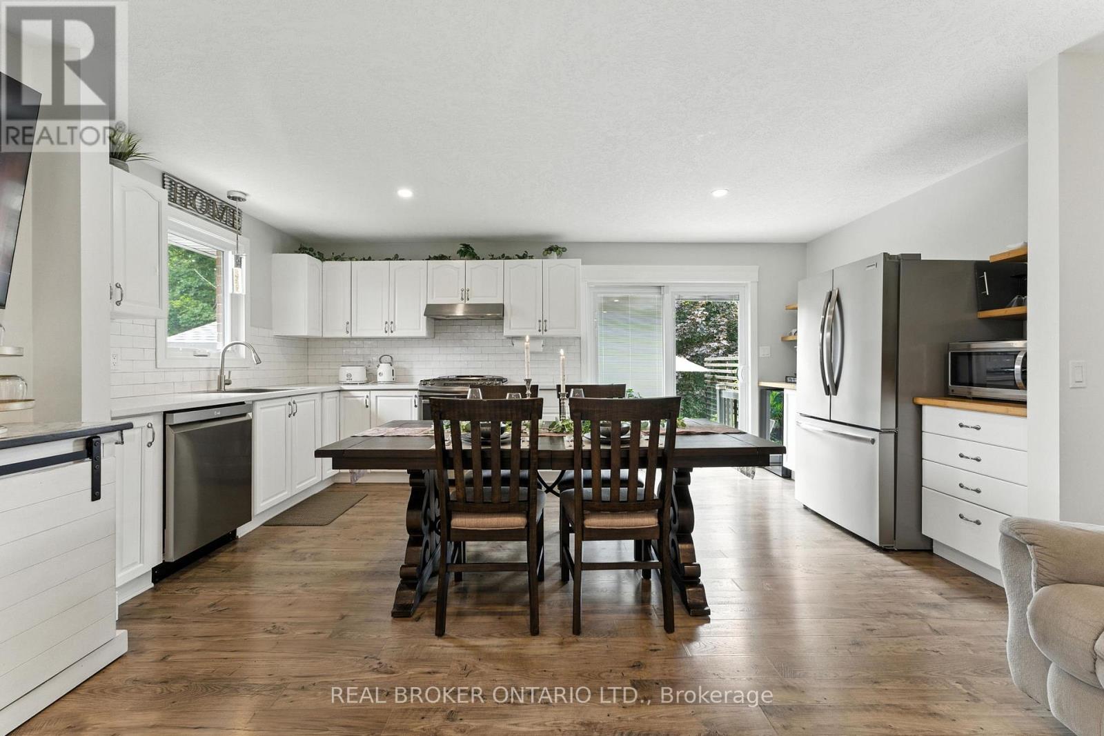 153 Fath Avenue, Aylmer, Ontario  N5H 3E2 - Photo 9 - X12324652