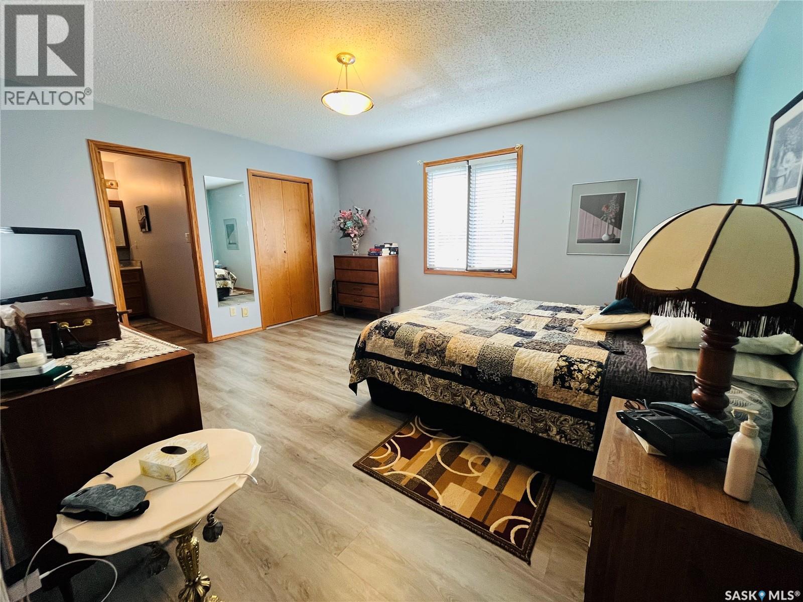 330 Cowie Crescent, Swift Current, Saskatchewan  S9H 4V3 - Photo 15 - SK014642