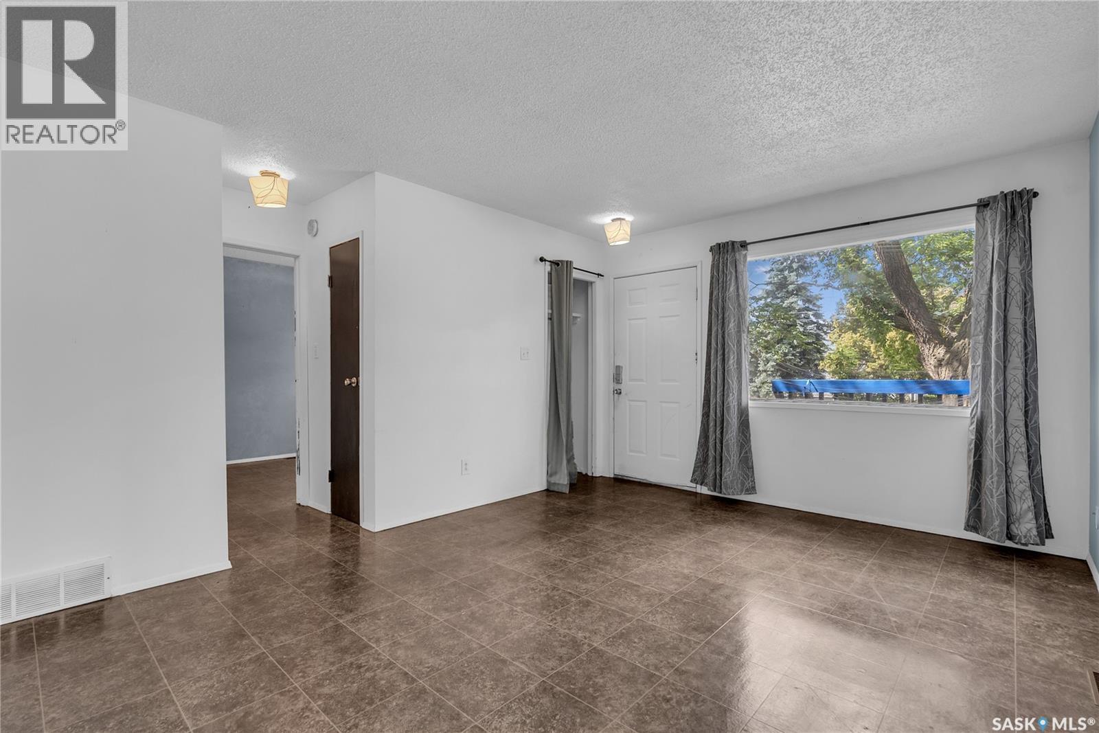 Property at 1613 Central AVENUE image 4