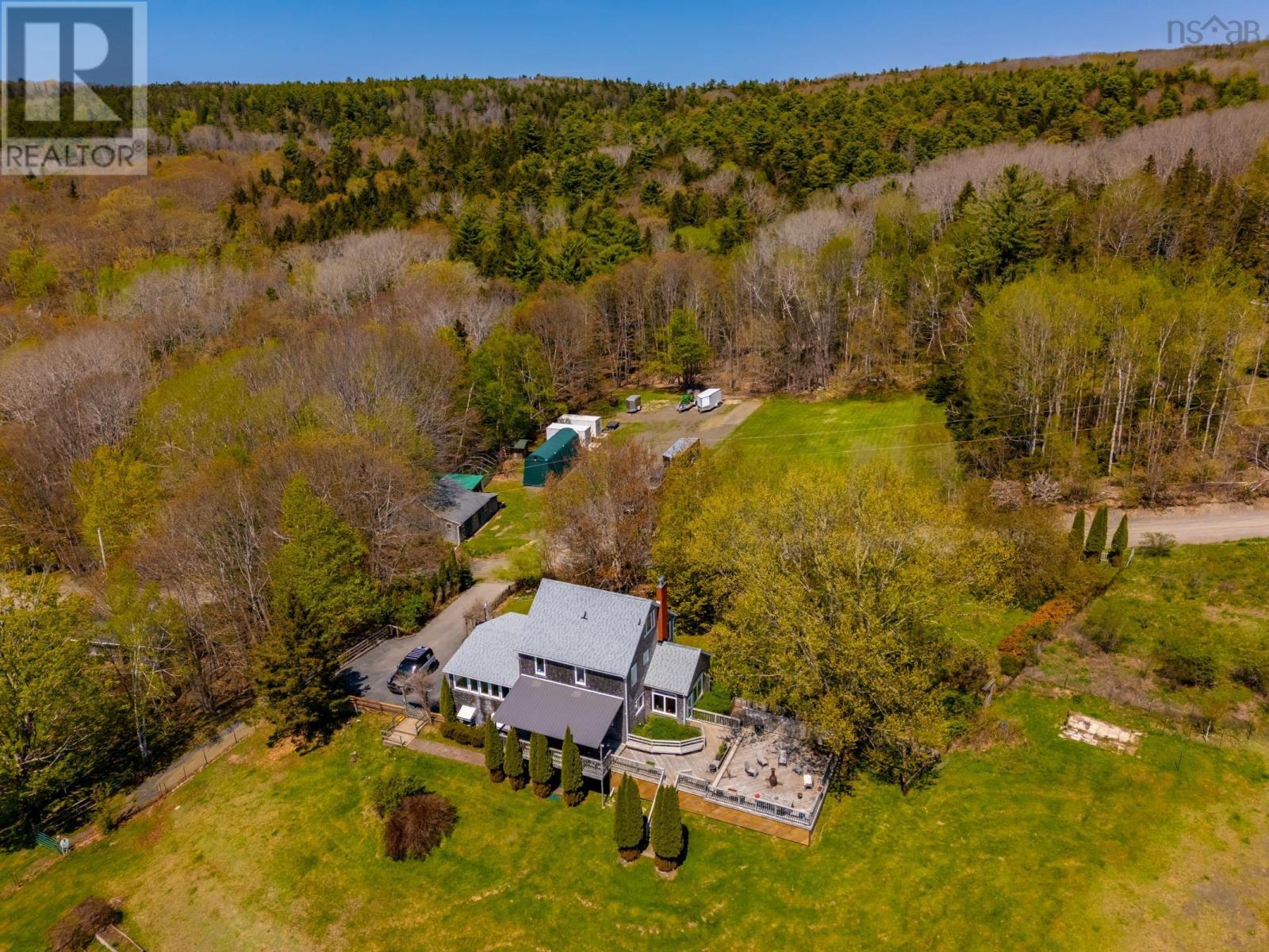 481 Chute Road, Bear River, Nova Scotia  B0S 1B0 - Photo 3 - 202519636