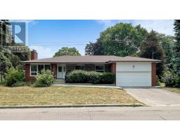 39 Silverview Drive, Toronto (Newtonbrook East), Ca