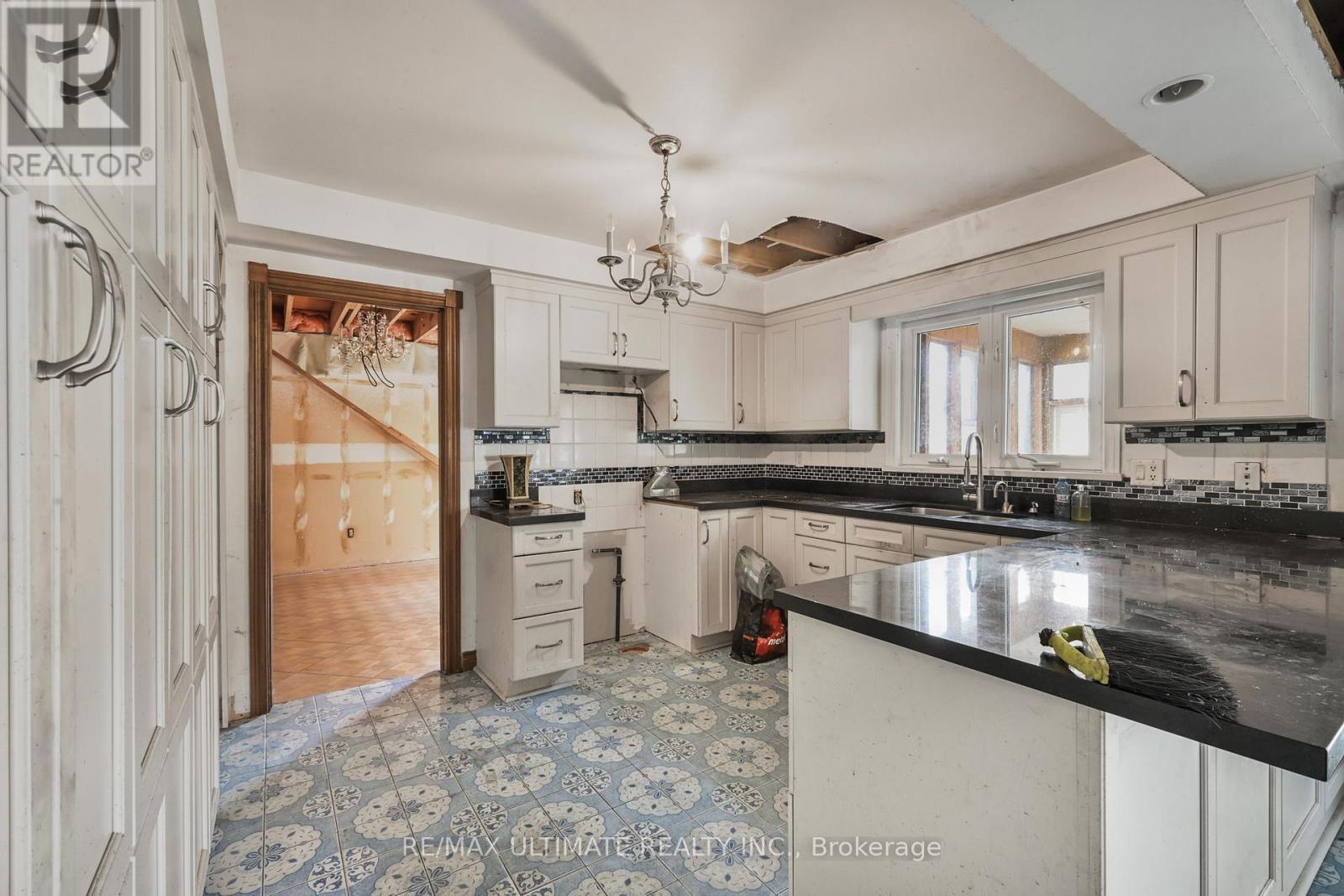 1010 Ritson Road N, Oshawa, Ontario  L1G 6Z5 - Photo 37 - E12324783