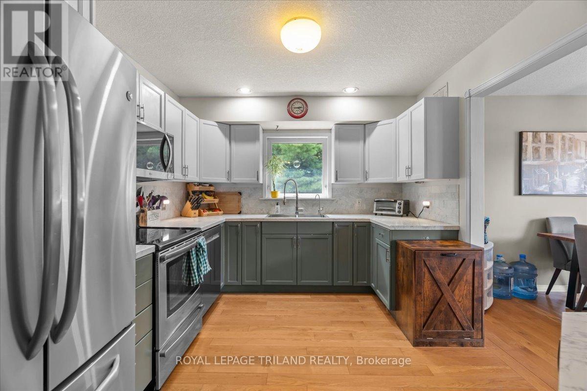 26820 Marsh Line, Dutton/dunwich, Ontario  N0L 1J0 - Photo 10 - X12324884