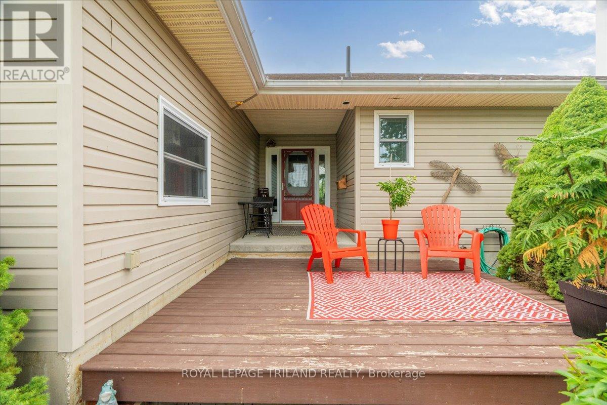 26820 Marsh Line, Dutton/dunwich, Ontario  N0L 1J0 - Photo 3 - X12324884