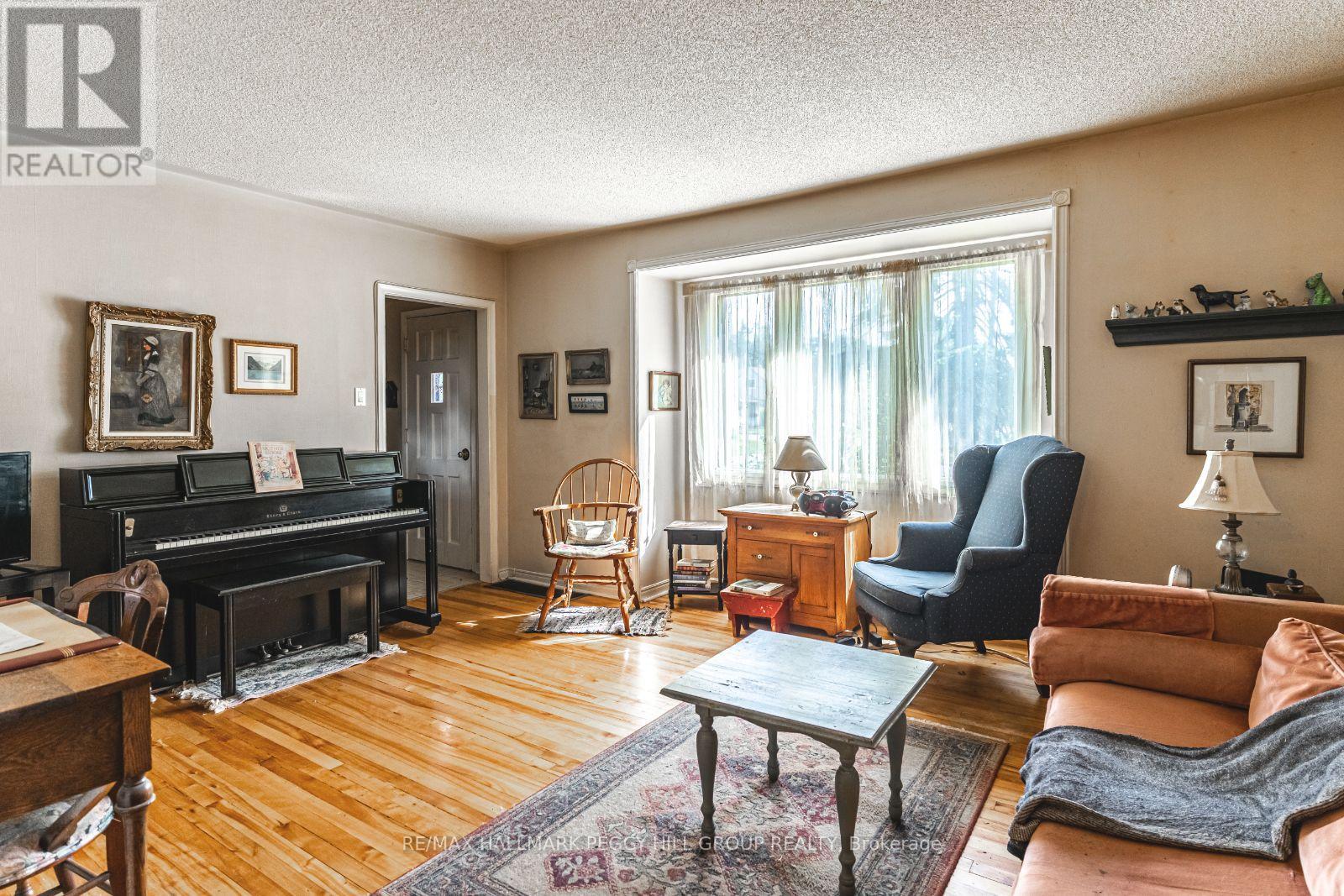 Property at 306 CAWTHRA BOULEVARD image 3
