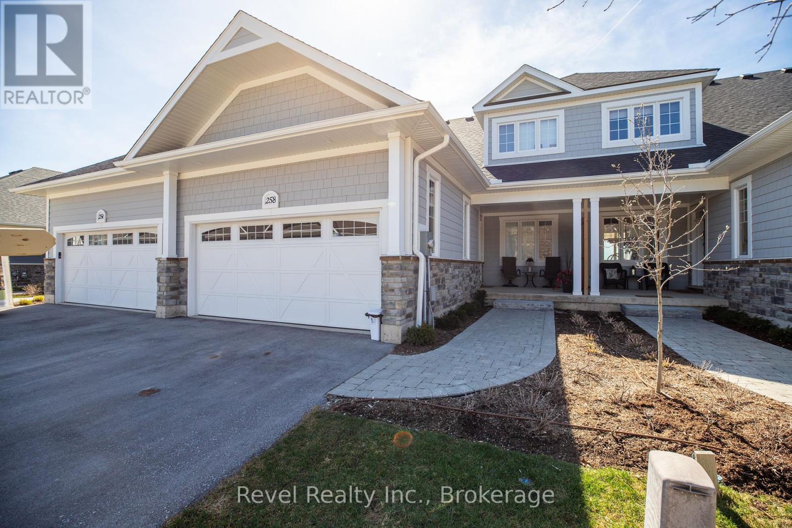 258 Ironwood Way, Georgian Bluffs, Ontario  N0H 1S0 - Photo 1 - X12247269