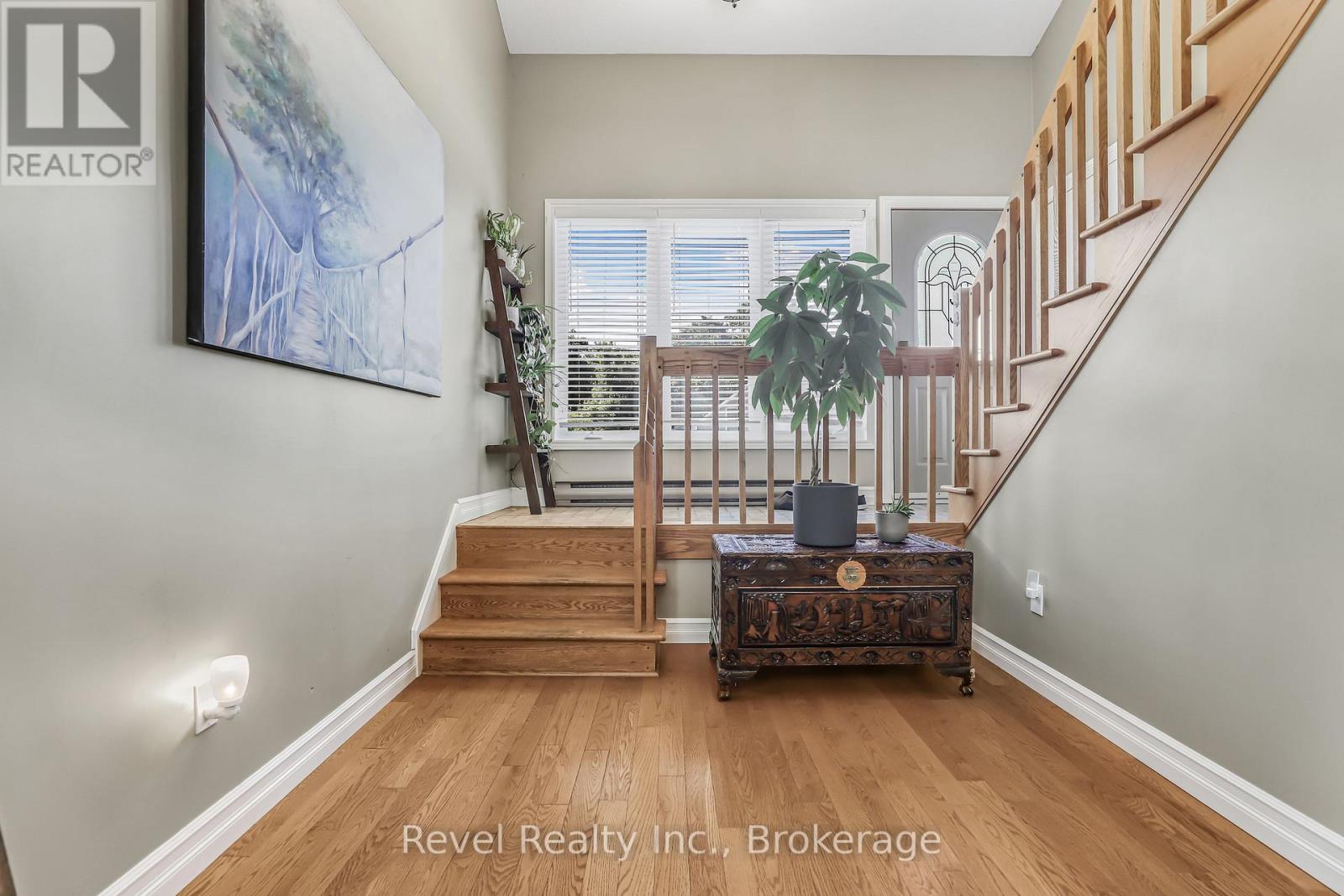 786 8th Street E, Owen Sound, Ontario  N4K 1L9 - Photo 7 - X12238871
